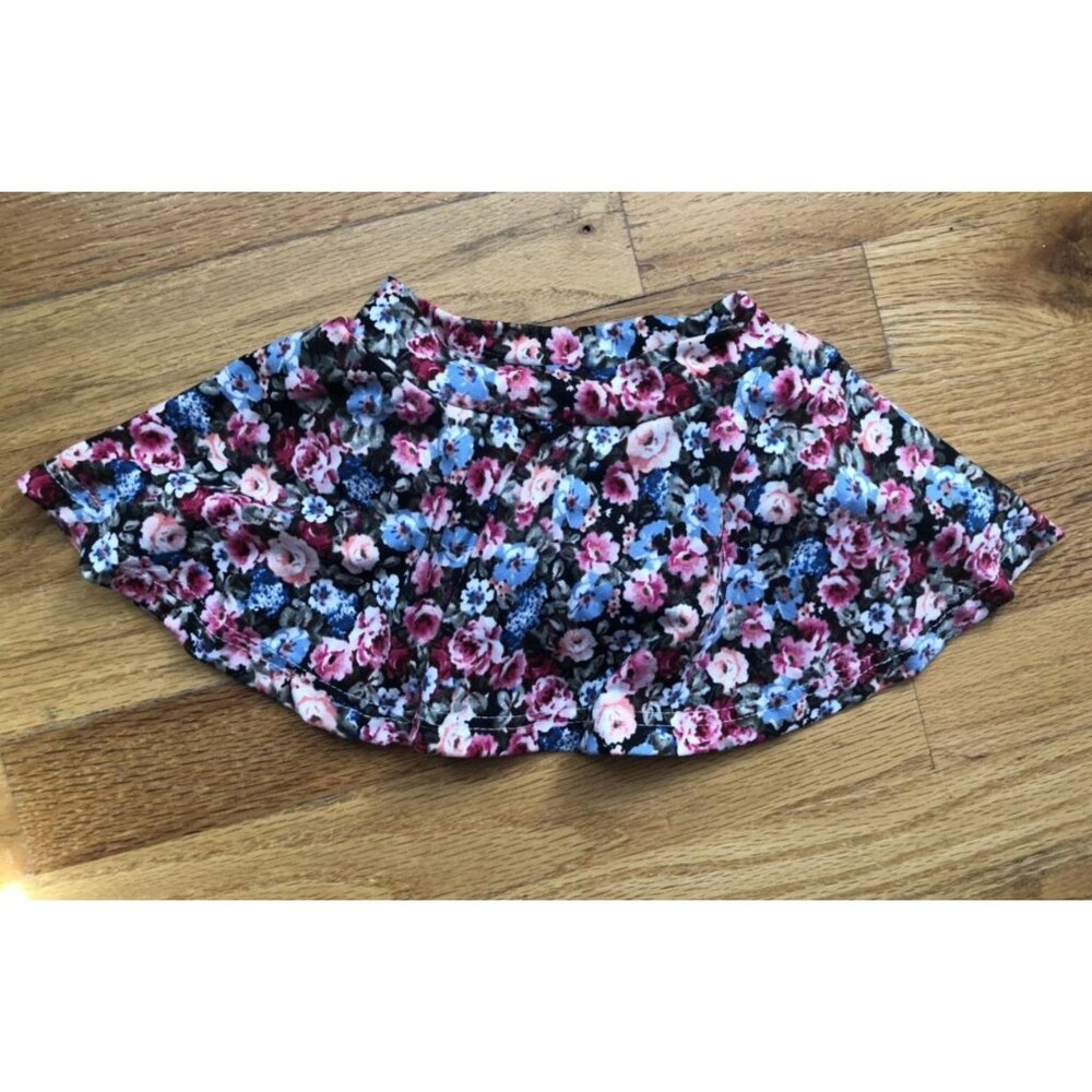 Macy Kate Boutique 3-6M Floral Skirted Bummie